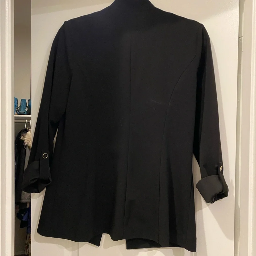 Dressbarn Black Women's Blazer with Leopard Lining - Picture 6 of 7